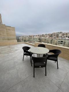 Luxurious Rooftop Appartment - Amman - 1
