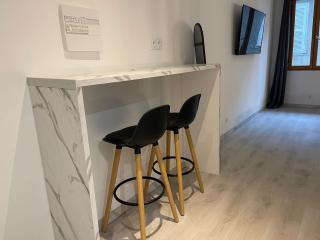 Appart Otel 2 Espalion - Espalion - 5