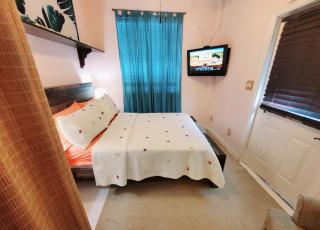 A Peaceful Stay In Miami - 5