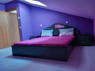 Barroso House - - 4