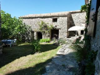 Provencal farmhous Lubéron, swimming pool - Revest-des-Brousses - 7