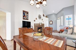 PA936 - Chic Resort Haven - Alice Lodging - 6