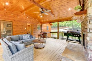 Cabin Near Blue Ridge with Fire Pit and Large Deck - Mineral Bluff - 9