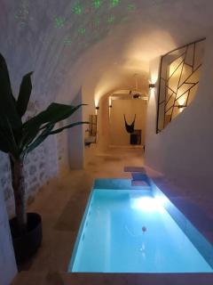 Appartement avec jacuzzi - 0