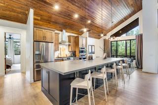 The Tree House - Show Low - 1