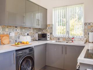 Waun Bungalow - Llanelli - 5