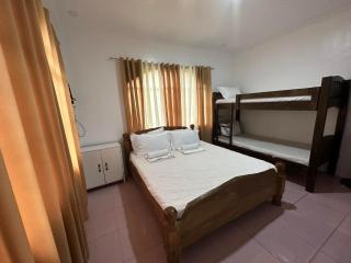 Alvin and Angie Bognot Mt. Pinatubo Guesthouse and Tours - 6