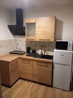 Przytulny Apartament z Balkonem - Duszniki Zdrój - 6