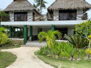 Entire Private Beachfront Villa in Siargao - General Luna - 4