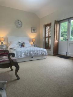 The Jasmine Suite - 8