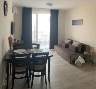 Sea View Apartment - Obzor - 2