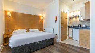 Teddington Lodge - Teddington - 9