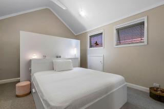 Fremantle Accommodation Villas Arundel St - Fremantle - 3