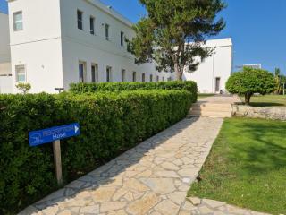 Oasis Park Hotel - Torre dell'Orso - 1