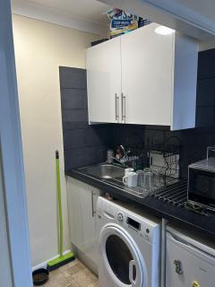 Jah lodge - Croydon - 6