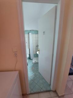 Eleni's Apartments Igoumenitsa - Γκαρσονιέρα 2ου ορόφου επιπλωμένη, εξοπλισμένη - Igoemenitsa - 2