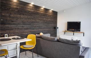 Lovely Home In Tomelilla With Kitchen - Tomelilla - 1