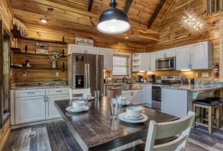 ERN824 - Best Days - Great Location! Close To Town! cabin - 3