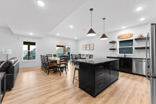 Cedar Shores home - Hollister - 3