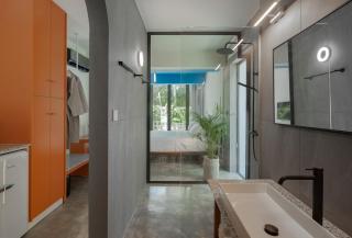 Adrop Pool Suites - 3