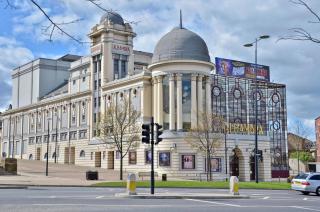 Modern Bradford City Apartment - Bradford - 9
