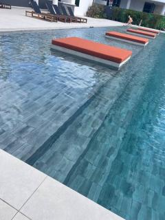 Luxury Oceanview 1BR on beach - Cupecoy - 3