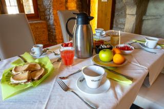 Borgo dei Sassi di Roccamalatina - Room and Breakfast - Rocca Malatina - 2