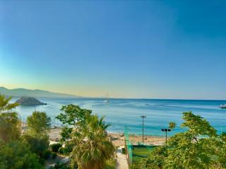 Apartment Center Piraeus location Kastella Passalimani Port - Piraeus - 6