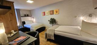 Hotelbetriebe Güldenhaupt GmbH - Arnsberg - 2