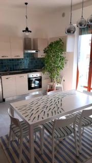 Grottammare centre 50m from the beach - 1