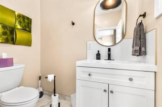 New! Luxury 1BR Flat near Downtown Mount Clemens - Mount Clemens - 6
