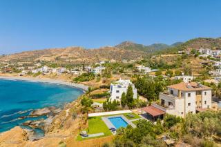 Villa Beach Heaven - Pomos - 8