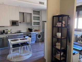 Apartment in monumental square Madrid Center - Madrid - 4