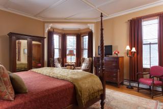 Lang House on Main Street Bed & Breakfast - 1