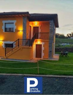 APARTAMENTOS EL ROJU - 0