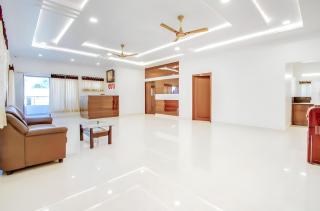 Rvn Guest Inn - 2