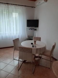 Apartments and Room Kate - Tisno - 4