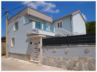 House Luketini dvori - 7