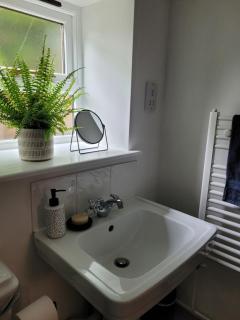 Entire 2 bed coach house in peaceful Norfolk village - 1