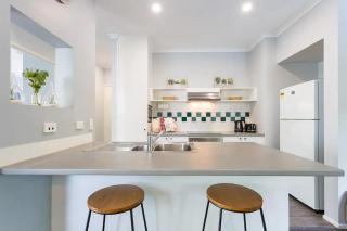 Trinity Beach Resort 2BR Apt, Pools, 500m to beach - Trinity Beach - 1