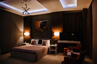 Hillmond's Boutique - Baku - 8