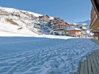 Chalet familial rénové avec jacuzzi, accès piste, ski room - FR-1-613B-42 - Les Bruyères - 6