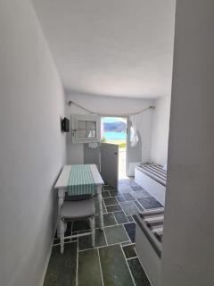 Beautiful seaside house on the beach - 9