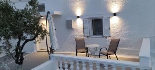 v&n villa santorini - Fira - 5
