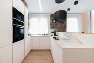 Espectacular Dúplex Céntrico con Parking - 1