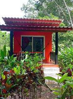 Lanta Maikeaw Bungalow - 1