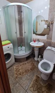1 к квартира в Центре Мухита д 128 - Uralsk - 1