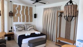 Aristotle Suites - Adamantas - 7