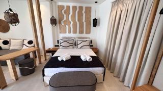 Aristotle Suites - 3