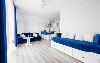 1 Bedroom Amazing Apartment In Darlówko - Darlowko - 8